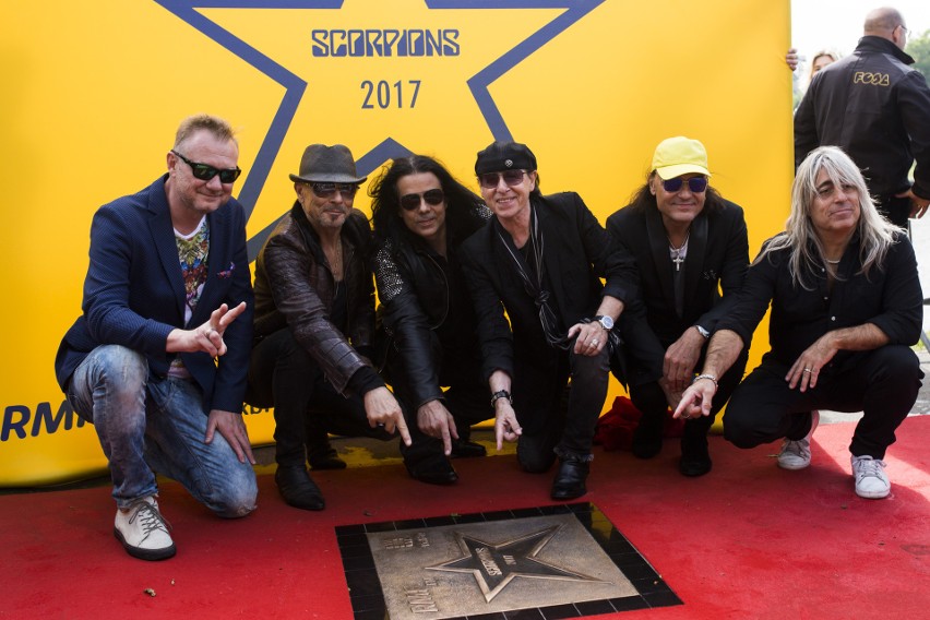 Kraków. Grupa Scorpions odsłoniła swoją gwiazdę przy Wawelu