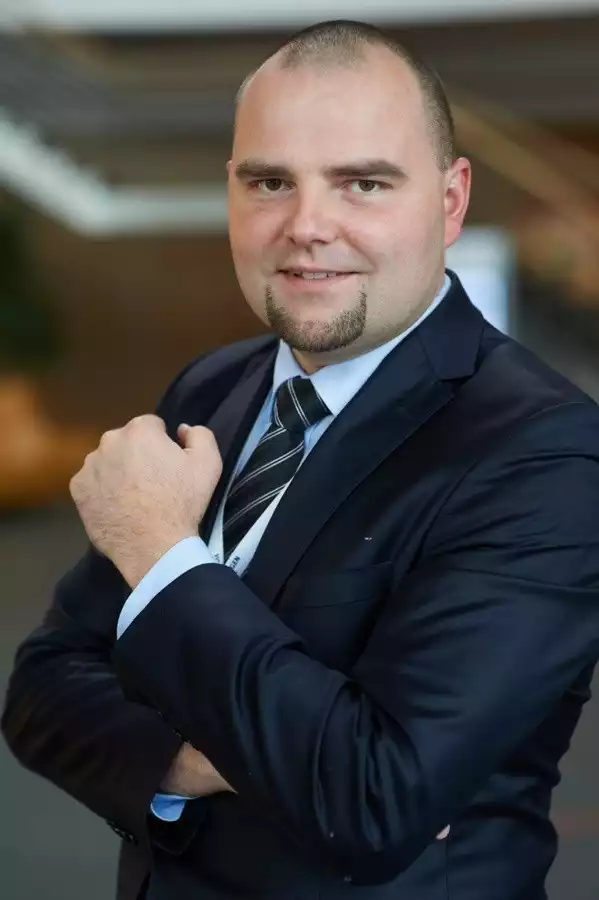 Maciej Zwiewka, Fleet Brand Manager w Volkswagen Financial Services.