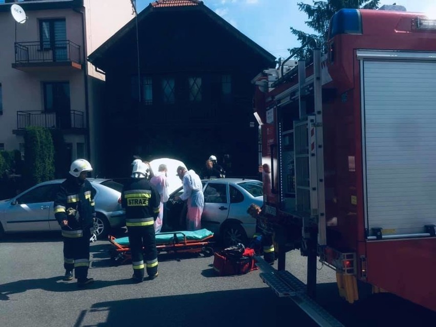 Skrzydlna. Zderzenie samochodów na rynku. Są osoby poszkodowane