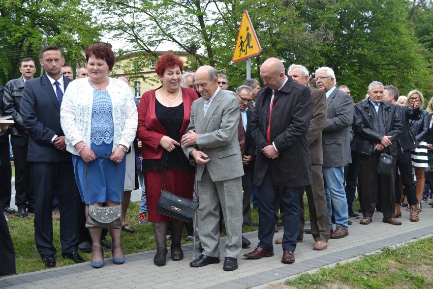 W Czernicy odsłonięto obelisk upamiętniający legendarnego...