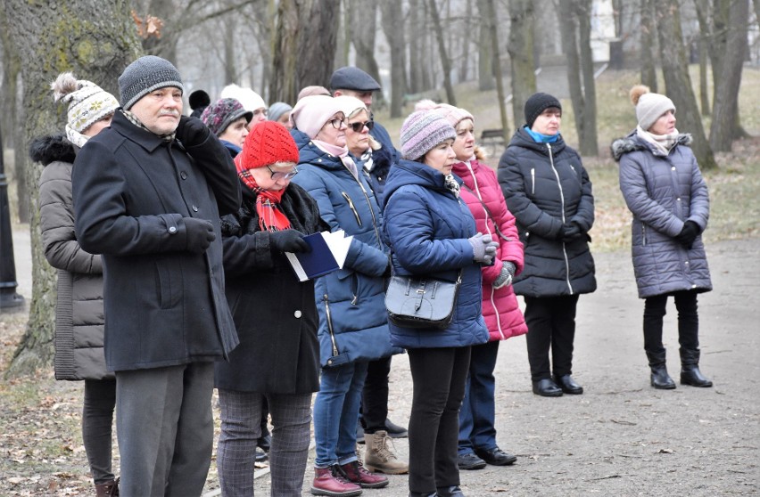 Na Kalwarii Pakoskiej w każdy piątek odbywają się...