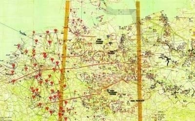 Fragment mapy z przewidywanymi kierunkami uderzeń wojsk Układu Warszawskiego. Mapę opracował Zarząd I Sztabu Generalnego Wojska Polskiego w październiku 1979 r.