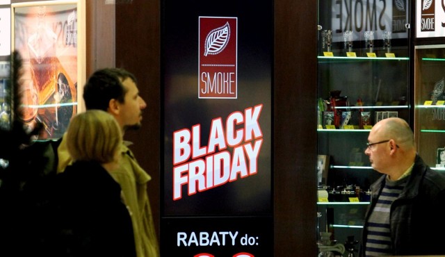 Black Friday 2018. Kiedy w tym roku będzie Czarny Piątek i na jakie promocje można liczyć?