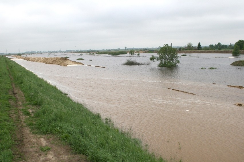 Powódź 2010 roku w gminie Gorzyce. Pierwsza fala - ZOBACZ ZDJĘCIA. Część 1