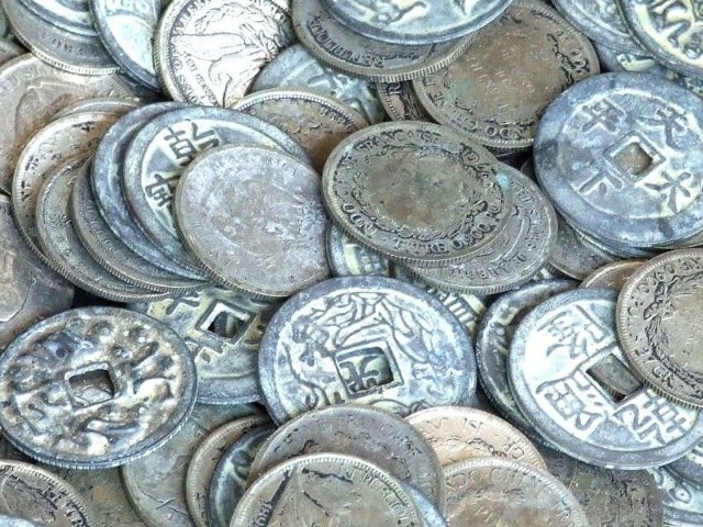 Chińskie monety i inne drobne