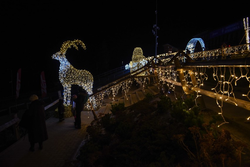 Zakopane. 250 tys. lampek rozbłysło na Gubałówce [ZDJĘCIA]