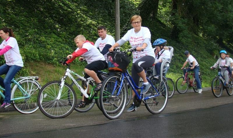 Oświęcim. Rodzinny Rajd Rowerowy po raz 20. Na starcie stanęło ponad 1000 rowerzystów [ZDJĘCIA]