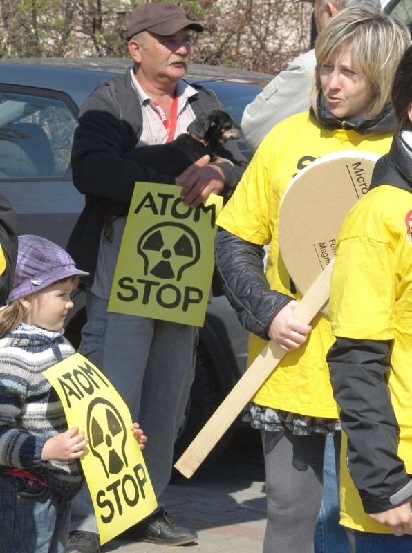 Stop atom - protest na 1 maja.