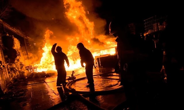W całym kraju w ubiegłym roku strażacy gasili pożary około dwieście tysięcy razy. Wszystkich interwencji było prawie pół miliona