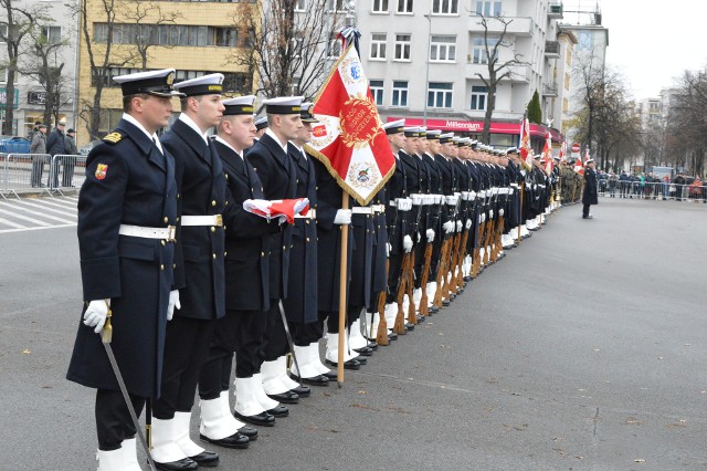 99. rocznica odtworzenia Marynarki Wojennej. Uroczystości w Gdyni z udziałem ministra Antoniego Macierewicza [28.11.2017]