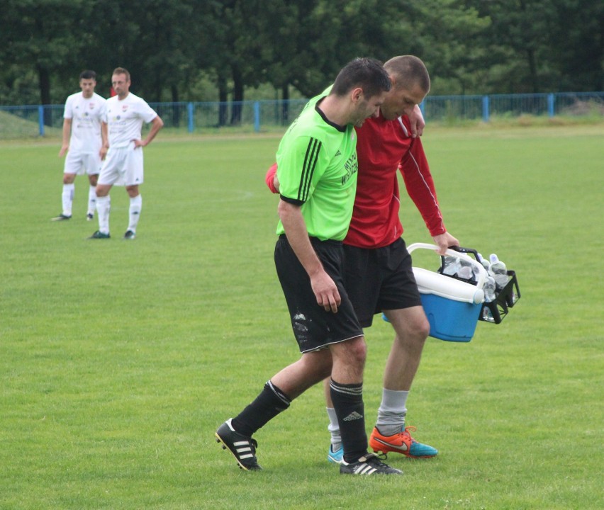 IV liga: Wiślanka nie pozwoliła cieszyć się Wiślanom. O baraż będą walczyć do końca sezonu [ZDJĘCIA]