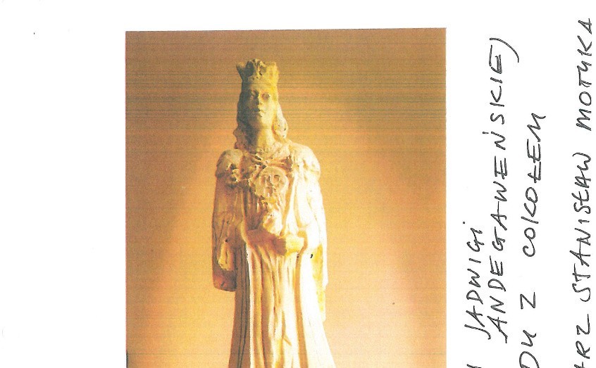Niewielu było chętnych na wykonanie pomnika Świętej Królowej Jadwigi Andegaweńskiej? Pracy podjął się rzeźbiarz z Kamienia Pomorskiego