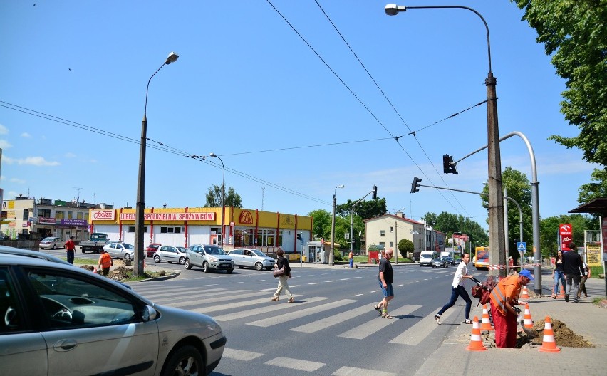 Bez świateł. Trudniej wyjechać z ul. Lotniczej (ZDJĘCIA)