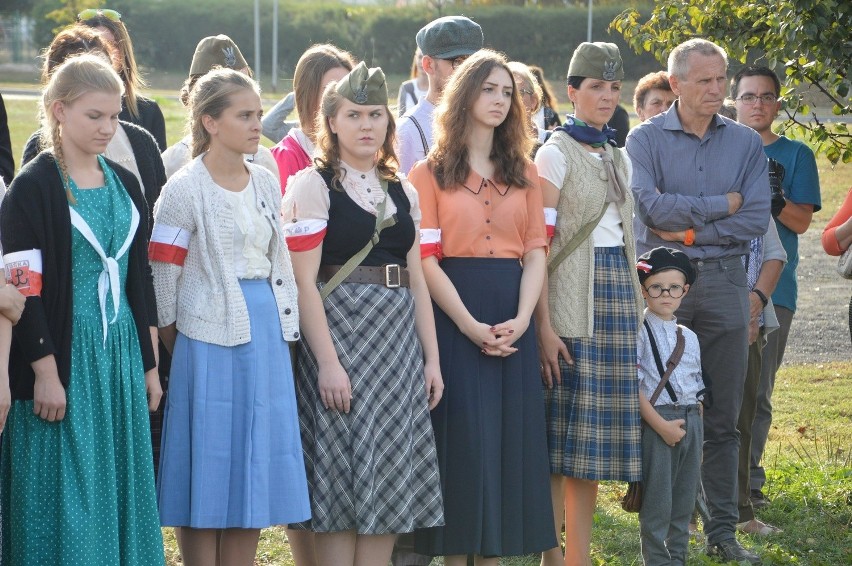 Rondo na os. Piastów zyskało nazwę Batalionu Zośka [FOTO]