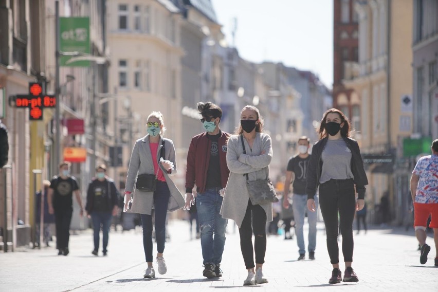 Od soboty obowiązywał będzie zakaz zakrywania ust w...