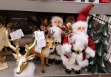 Kraków. Od września w ofertach sklepów pojawiły się ozdoby bożonarodzeniowe. Czy to nie absurd? [ZDJĘCIA]