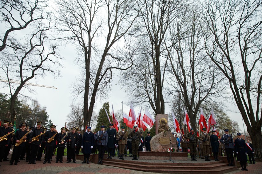 Uroczystości pod Pomnikiem Mordy Katyńskiego, 2015