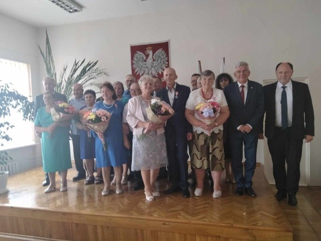Sześć par małżeńskich z terenu gminy Odrzywół świętowało złote gody.