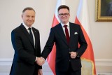 Ranking zaufania polityków. Na pierwszym miejscu ex aequo Andrzej Duda i Szymon Hołownia