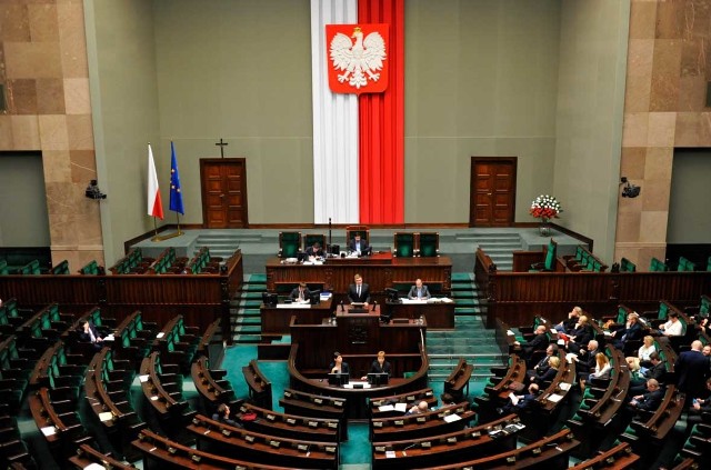 Sejm przegłosował projekt "Rodzina 500+".