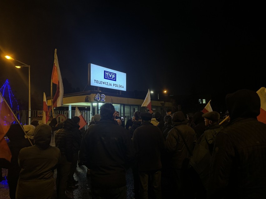 Protest pod siedzibą TVP Gdańsk. "To sytuacja bez...