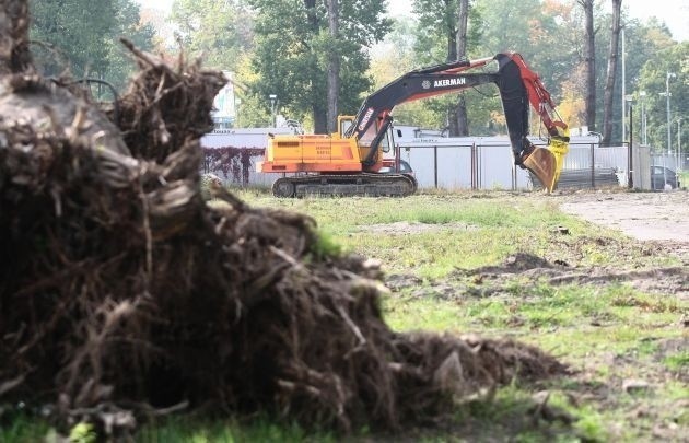 Stadion przy al. Unii to sportowy zrujnowany skansen, który jest wstydem dla Łodzi