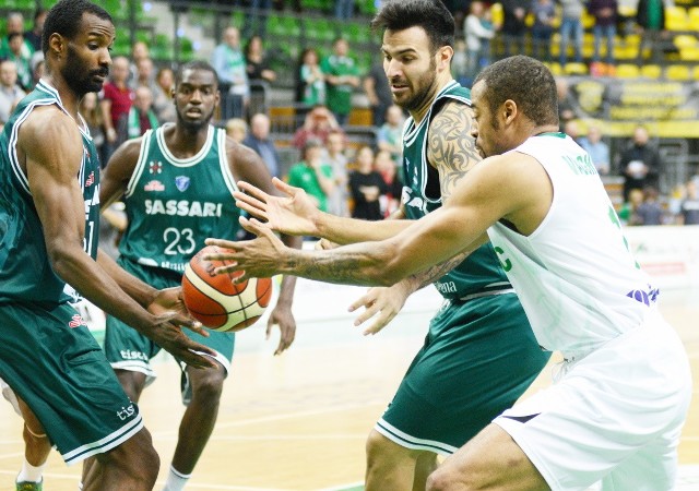 Stelmet BC gra z Dinamo Sassari