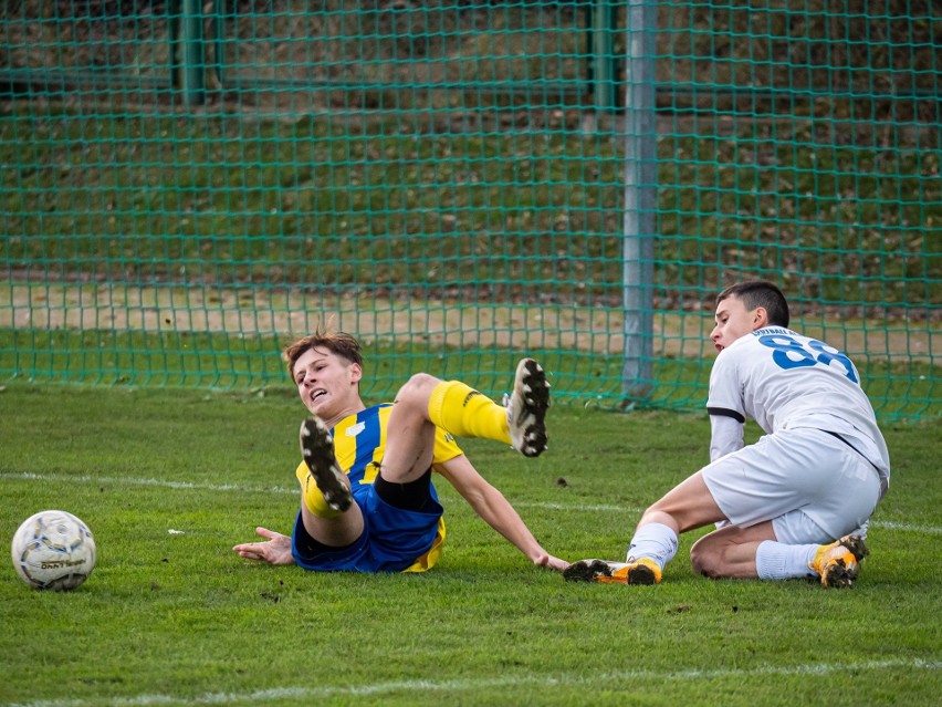 FASE Szczecin U17 wygrało z Arką Gdynia 1:0 i pozostało w...