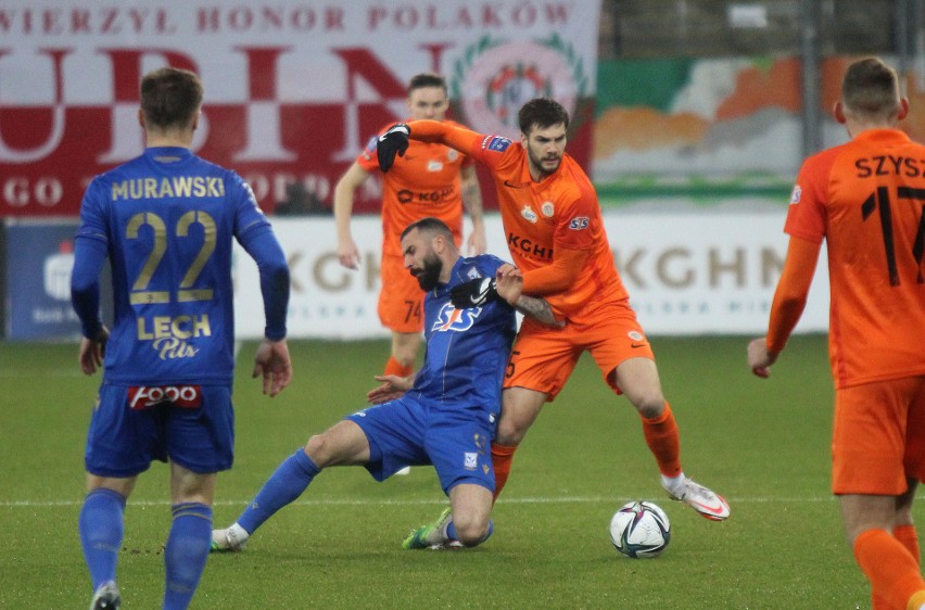 Zagłębie Lubin - Lech Poznań 2:3. Tego nie można dłużej tolerować. Kolejna porażka Miedziowych (Skrót, bramki, gole, wynik)