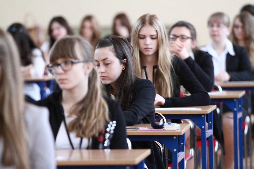 Egzamin gimnazjalny 2015: Niemiecki, poziom podstawowy...