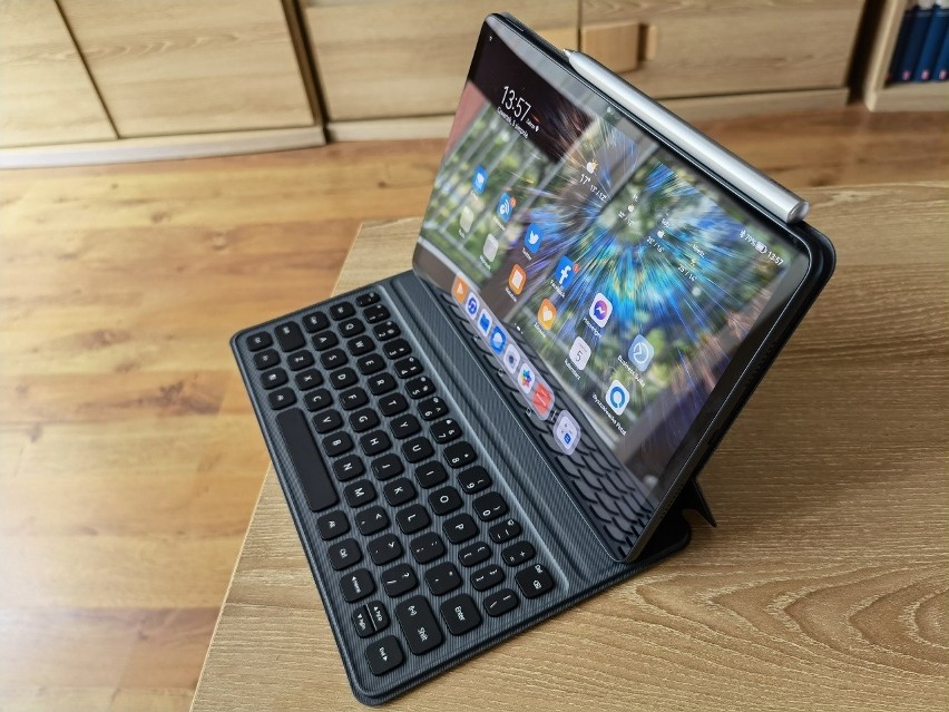 MatePad 11 pierwszy tablet Huawei z systemem HarmonyOS w Polsce. Test, recenzja