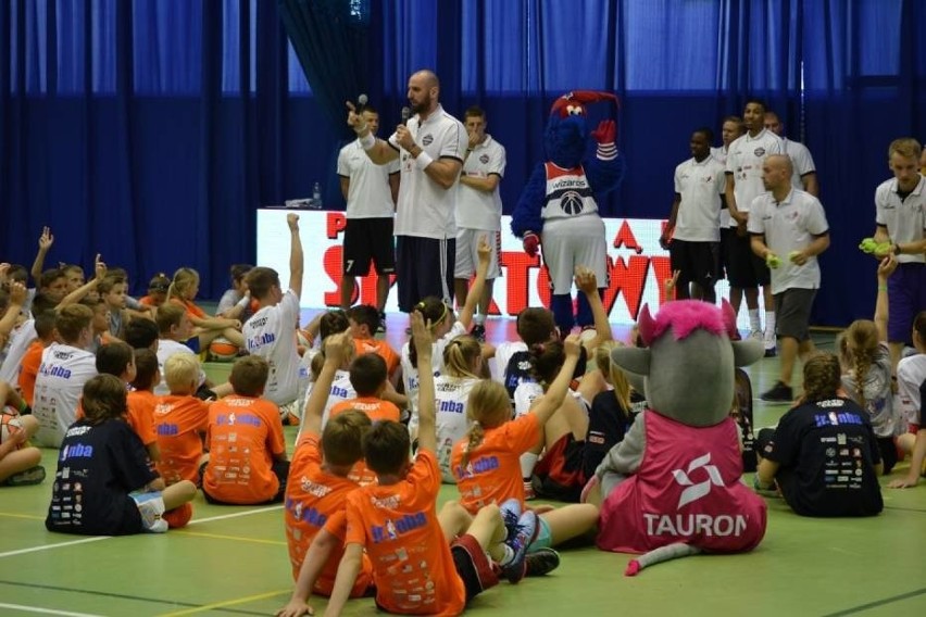 Marcin Gortat Camp 2015: Polski koszykarz z NBA prowadził treningi w Rumi [ZDJĘCIA]