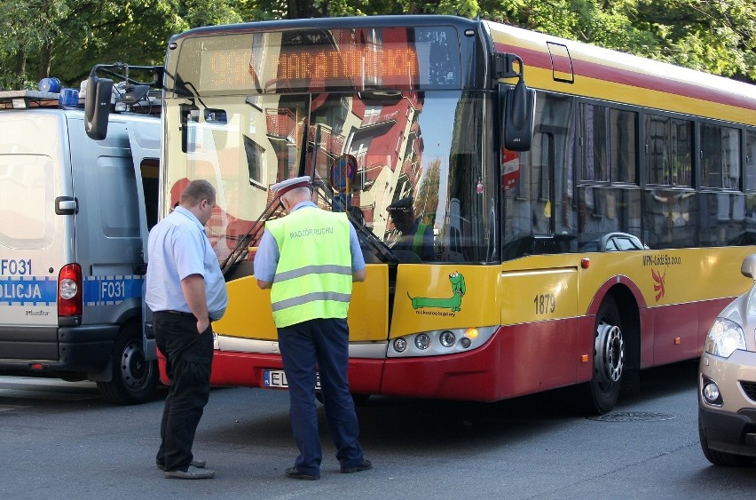 Wypadek autobusu na Struga. Ranni pasażerowie [ZDJĘCIA+FILM]