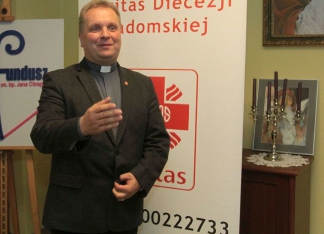 - Środki idą na leczenie, dożywianie, edukację - mówi ksiądz Robert Kowalski, dyrektor radomskiej Caritas.