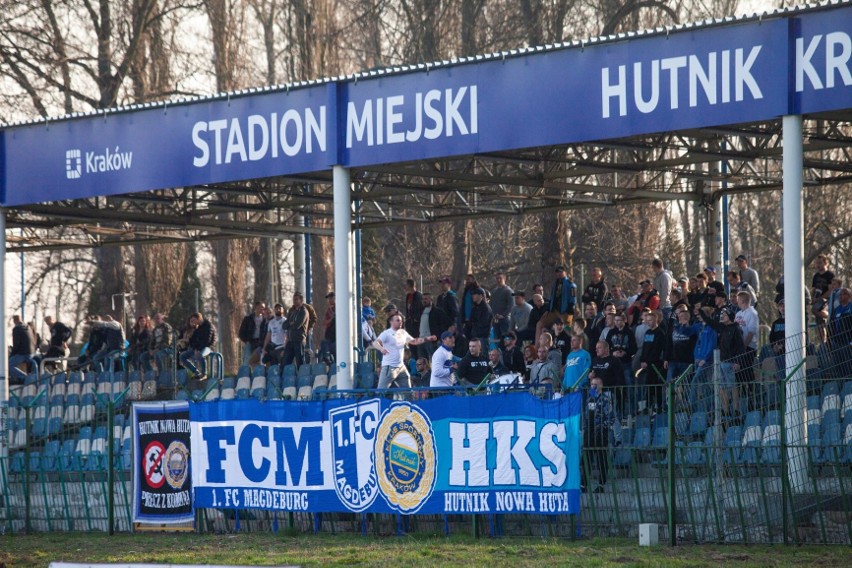 Hutnik Kraków. Kibice na meczu z Czarnymi Połaniec [ZDJĘCIA]