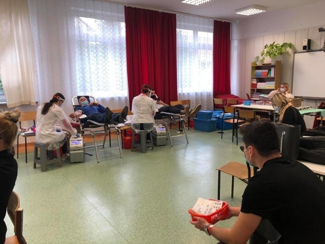 Mikołajkowa akcja krwiodawstwa odbędzie się w piątek, 17 grudnia w Zespole Szkół w Połańcu.