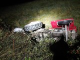 Wypadek Turza. Po rannego mężczyznę, którego przygniótł traktor, przyleciał śmigłowiec LPR