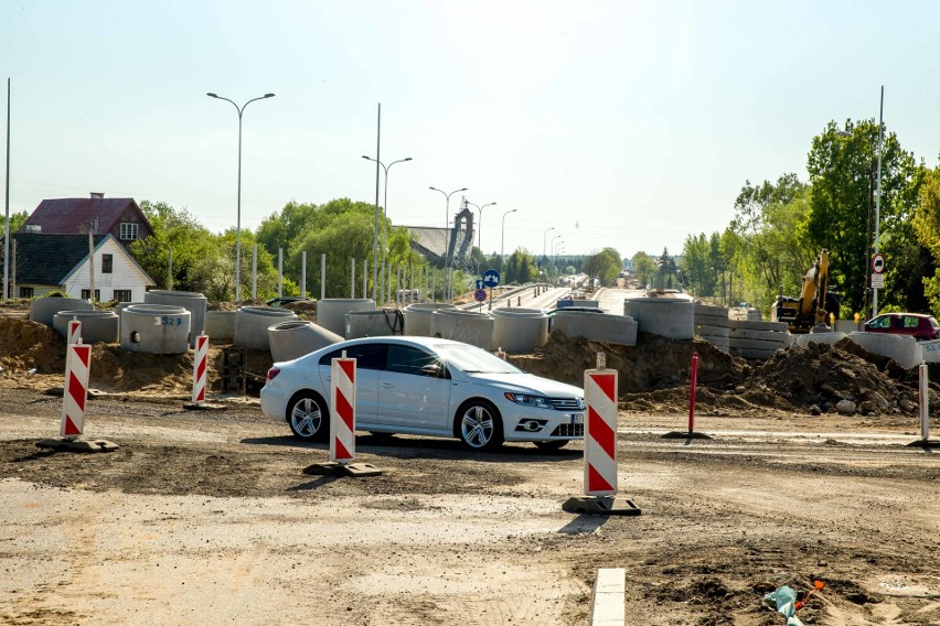 - Prace na ul. Ciołkowskiego przebiegają zgodnie z...