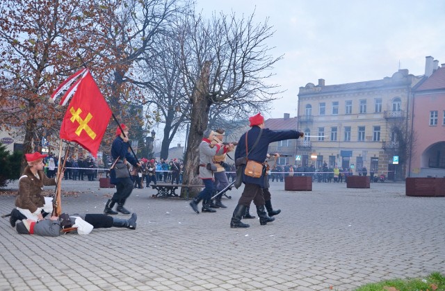 Inscenizacja pierwszej bitwy opatowskiej odbyła się  25 listopada 2018 roku.   