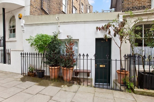 Dom na sprzedażDom o powierzchni 16,7 mkw., Richmond Avenue, Londyn, cena ofertowa 275 tys. GBP.