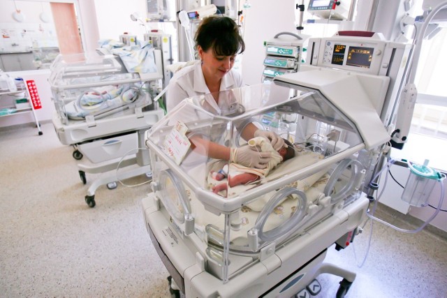 Urlop macierzyński może trwać nawet rok - takie zasady obowiązują w roku 2015