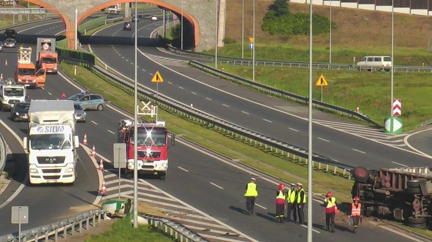 Wypadek na A4 przy węźle Brzesko