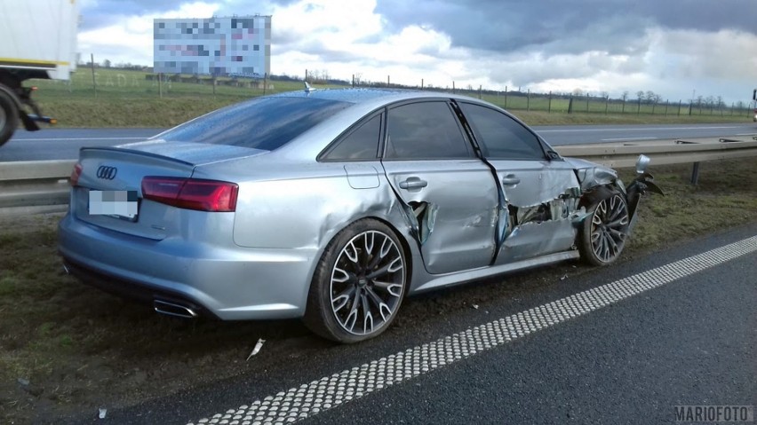 Zderzenie na autostradzie A4 w okolicy Brzegu. Ciężarowy DAF uderzył w audi, którym podróżowała trzyosobowa rodzina