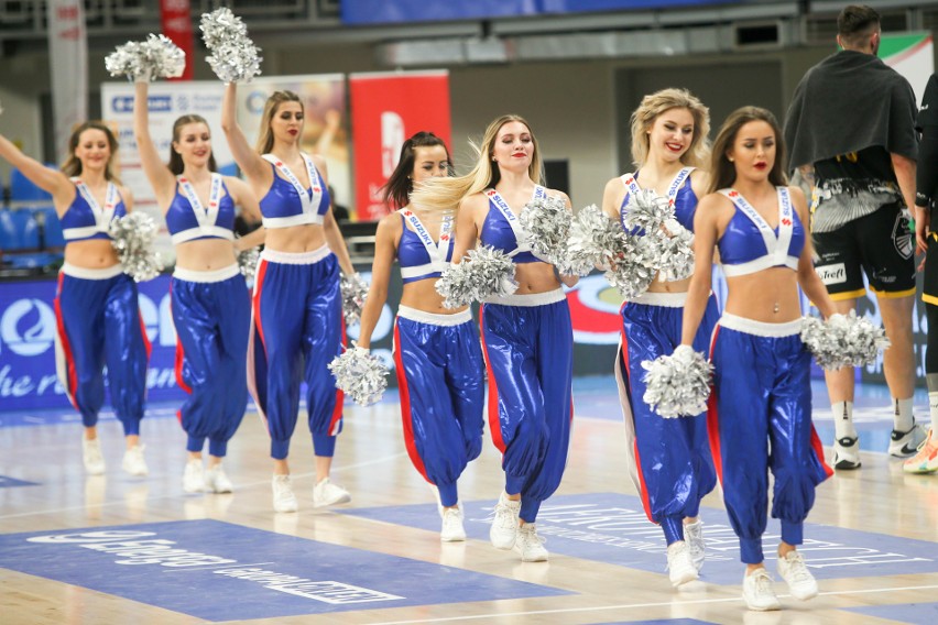 Cheerleaderki w trakcie turnieju Suzuki Pucharu Polski w koszykówce mężczyzn w hali Globus w Lublinie. Część 2 (ZDJĘCIA)