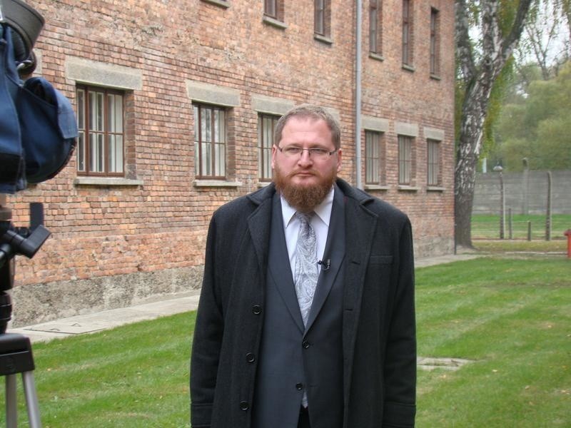 Mija 10 lat pracy Piotra M.A. Cywińskiego na stanowisku dyrektora Muzeum Auschwitz-Birkenau