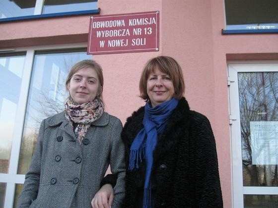 Małgorzata Szablowska przyszła dziś zagłosować wraz z córką.