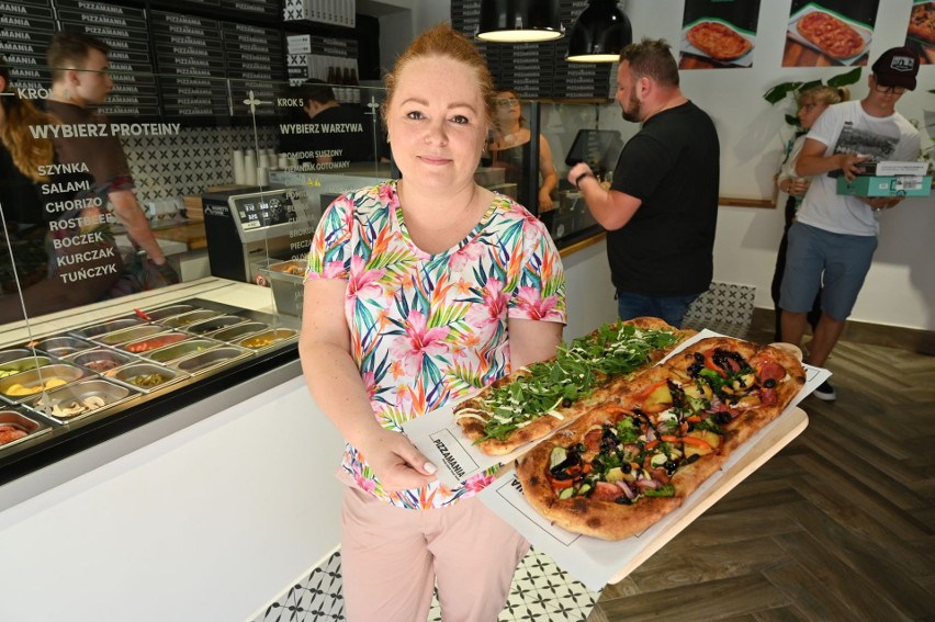 "Pizzamania" - pierwsza taka pizzeria w regionie. W trzy minuty, w jednej cenie i z nieograniczoną ilością składników [WIDEO, ZDJĘCIA]