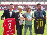 Mariusz Stępiński po starciu z Cristiano Ronaldo zaprasza na Widzew - na mecz, koncert i bal