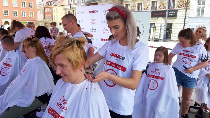 Zrób sobie fryzurę i pomóż chorej Amelce - akcja "Daję Głowę" po raz kolejny we Wrocławiu