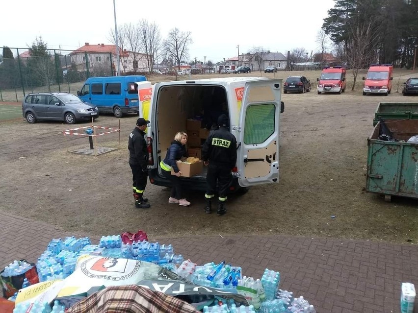 Strażacy Ochotniczych Straży Pożarnych z terenu gminy Raków rozpoczęli służbę na granicy polsko-ukraińskiej